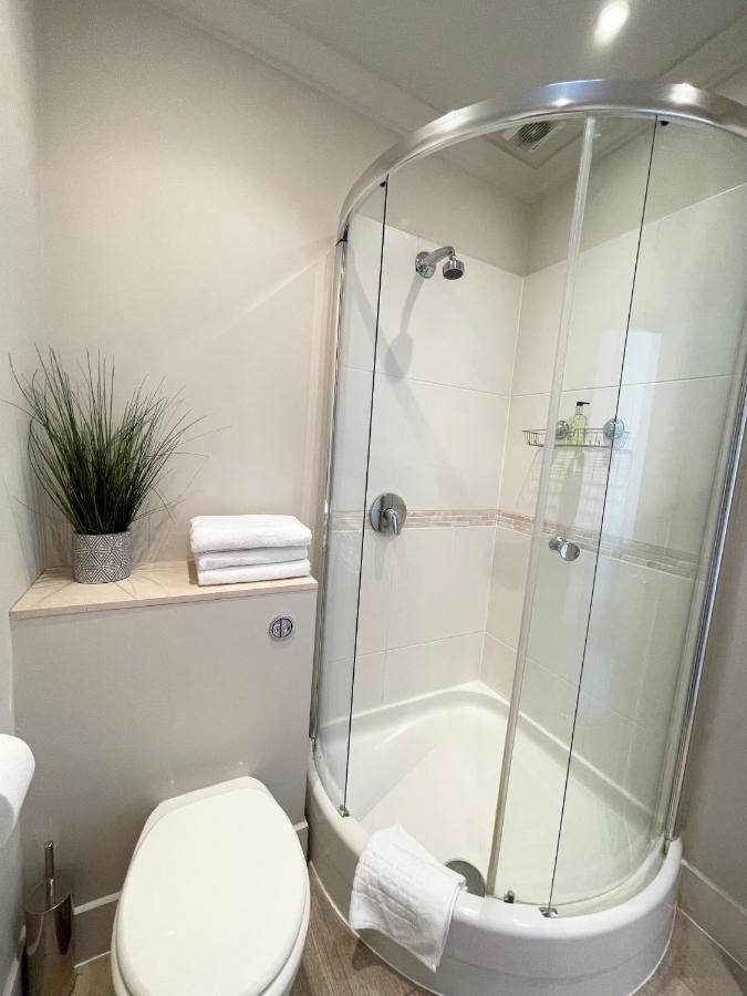 Victoria Maisonette Apartment Londen Buitenkant foto