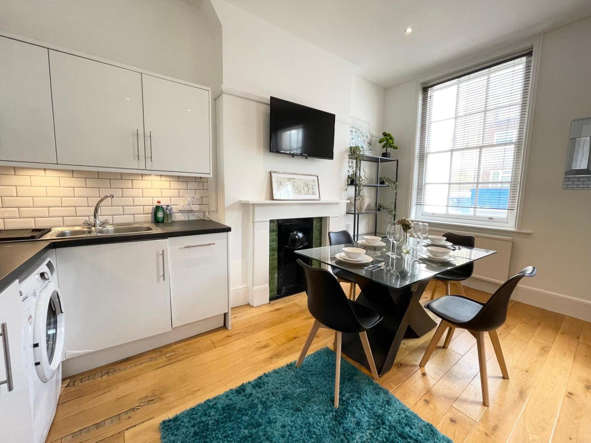 Victoria Maisonette Apartment Londen Buitenkant foto