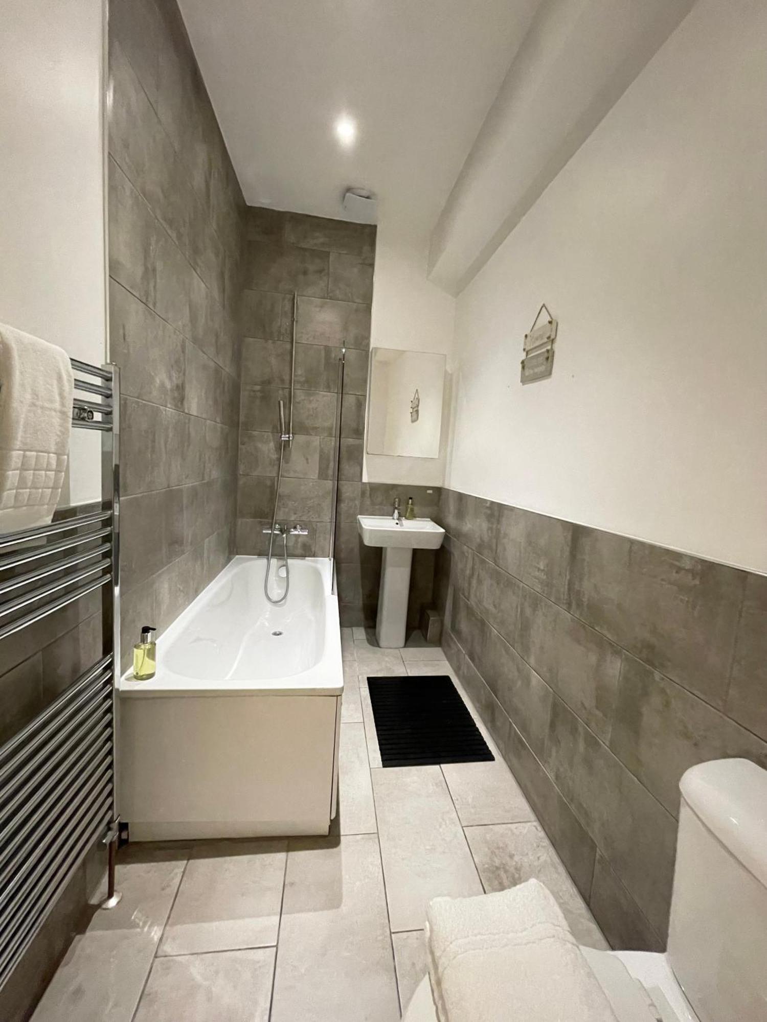 Victoria Maisonette Apartment Londen Buitenkant foto